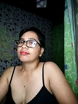 Snapshot of lovely_samxxx24 chatting on 03.07.25 lovely samxxx24 online show from 03.07.25