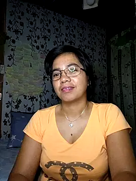 Snapshot of lovely_samxxx24 chatting on 10.25.25 lovely samxxx24 online show from 10.25.25