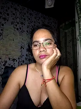 Snapshot of lovely_samxxx24 chatting on 11.01.25 lovely samxxx24 online show from 11.01.25