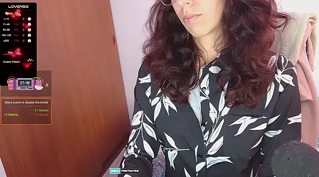 Snapshot of thecherry_Paulette chatting on 03.06.25 thecherry Paulette online show from 03.06.25