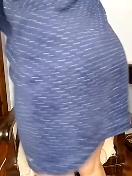 Snapshot of megan2021 chatting on 09.29.25 megan2021 online show from 09.29.25