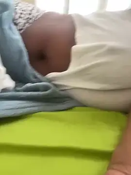 Snapshot of MissFancyXXL chatting on 02.16.25 MissFancyXXL online show from 02.16.25