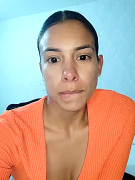 Snapshot of Angelinalombardi_ chatting on 09.19.25 Angelinalombardi  online show from 09.19.25