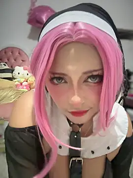 Snapshot of seraphine23 chatting on 01.12.25 seraphine23 online show from 01.12.25