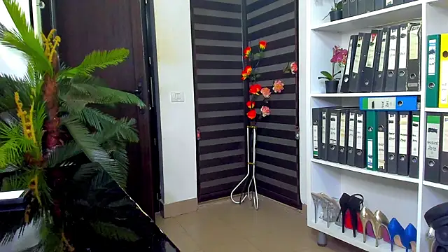 Snapshot of lisa2018 chatting on 03.01.25 lisa2018 online show from 03.01.25