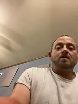 Snapshot of smokeymt420 chatting on 12.26.24 smokeymt420 online show from 12.26.24