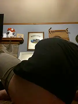 Snapshot of smokeymt420 chatting on 01.12.25 smokeymt420 online show from 01.12.25