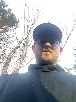 Snapshot of smokeymt420 chatting on 02.21.25 smokeymt420 online show from 02.21.25