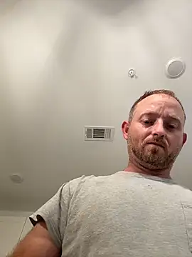 Snapshot of smokeymt420 chatting on 10.01.25 smokeymt420 online show from 10.01.25