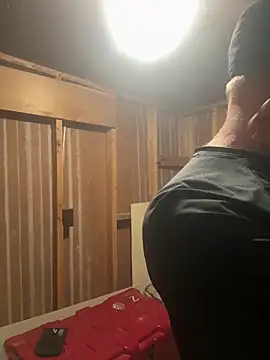 Snapshot of smokeymt420 chatting on 11.16.25 smokeymt420 online show from 11.16.25