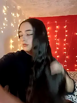 Snapshot of IvonneT chatting on 12.08.24 IvonneT online show from 12.08.24