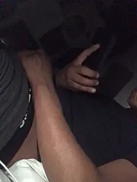 Snapshot of BIG-CkD_F chatting on 01.25.25 BIG-CkD F online show from 01.25.25