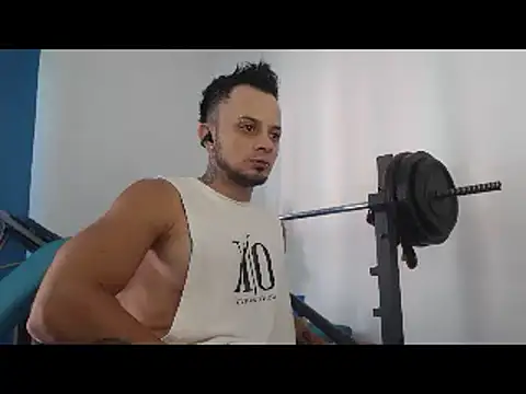 Snapshot of JacobJamess chatting on 01.11.25 JacobJamess online show from 01.11.25