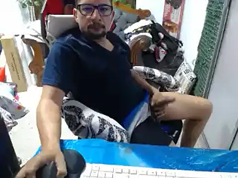 Snapshot of alexam_gal@xh chatting on 01.18.25 alexam galxh online show from 01.18.25