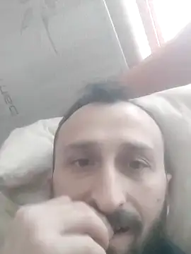 Snapshot of Yaramaz331 chatting on 03.16.25 Yaramaz331 online show from 03.16.25