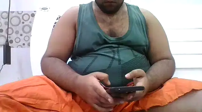 Snapshot of chubby_exhibitionist chatting on 01.25.25 chubby exhibitionist online show from 01.25.25