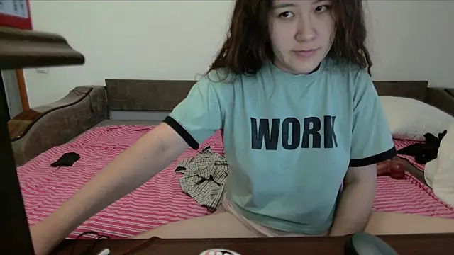 Snapshot of Riz_girl chatting on 09.28.25 Riz girl online show from 09.28.25