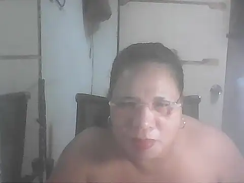 hotwet mama4uxx online show from 10.11.25