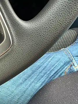 Snapshot of Cezar993 chatting on 02.02.25 Cezar993 online show from 02.02.25