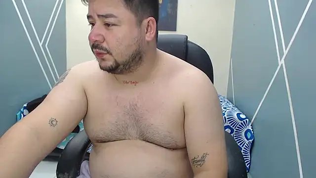 Snapshot of oso_dirty_ chatting on 03.22.25 oso dirty  online show from 03.22.25