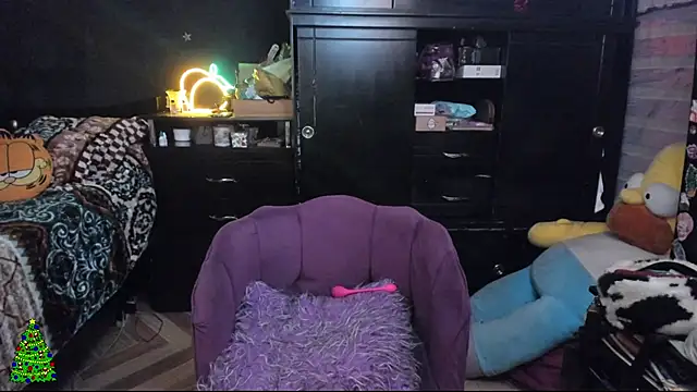 Snapshot of Lilmarieee chatting on 12.30.24 Lilmarieee online show from 12.30.24