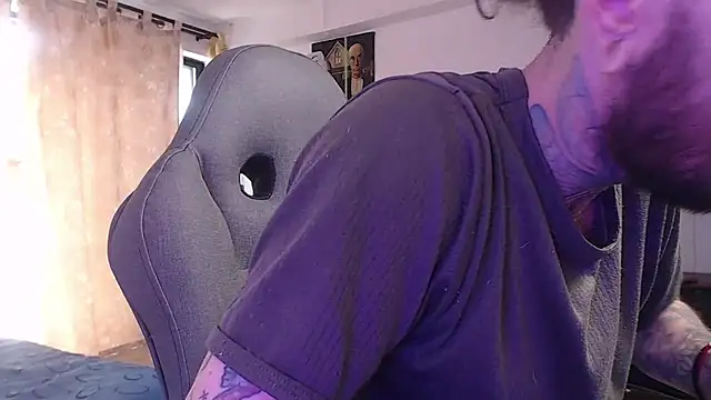 Snapshot of harry_reems1 chatting on 12.13.24 harry reems1 online show from 12.13.24