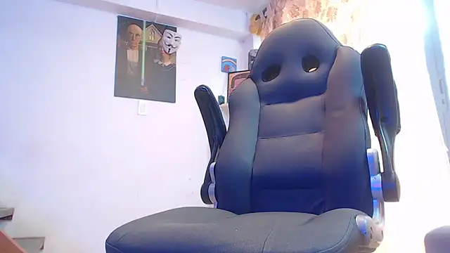 Snapshot of harry_reems1 chatting on 01.20.25 harry reems1 online show from 01.20.25