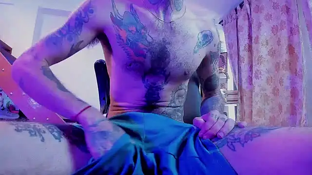 Snapshot of harry_reems1 chatting on 03.20.25 harry reems1 online show from 03.20.25