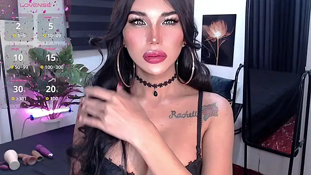 Snapshot of Your_Sex_EnchantressXx chatting on 11.14.25 Your Sex EnchantressXx online show from 11.14.25