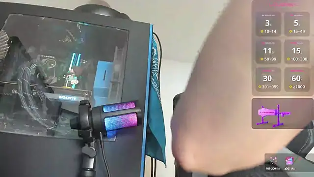 Snapshot of Redjina_Angel chatting on 10.02.25 Redjina Angel online show from 10.02.25