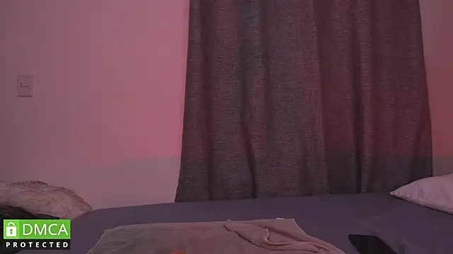 Snapshot of Dubois_Amy chatting on 09.27.25 Dubois Amy online show from 09.27.25