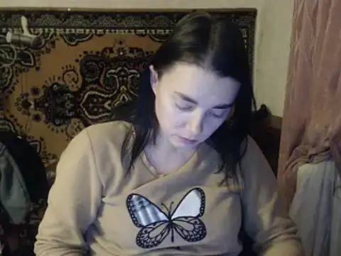 Snapshot of AlisaLaDiva chatting on 01.06.25 AlisaLaDiva online show from 01.06.25