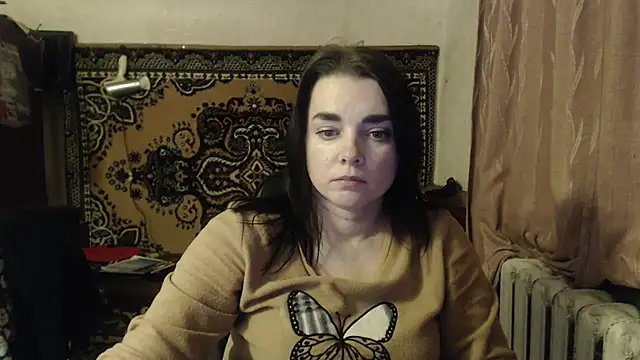 Snapshot of AlisaLaDiva chatting on 01.21.25 AlisaLaDiva online show from 01.21.25