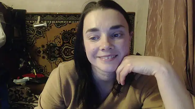 Snapshot of AlisaLaDiva chatting on 02.09.25 AlisaLaDiva online show from 02.09.25