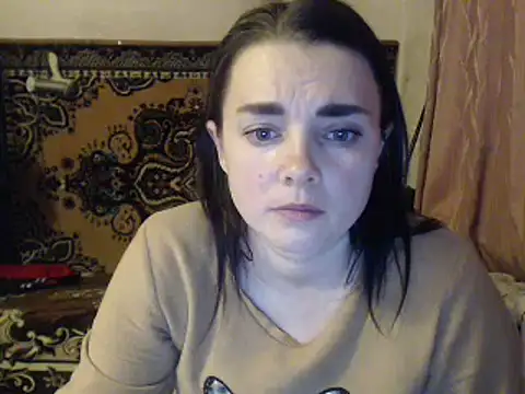 Snapshot of AlisaLaDiva chatting on 02.18.25 AlisaLaDiva online show from 02.18.25