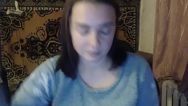 Snapshot of AlisaLaDiva chatting on 10.30.25 AlisaLaDiva online show from 10.30.25