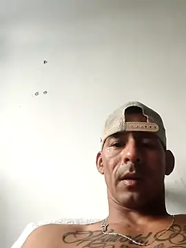 Snapshot of couplepregnantdick20 chatting on 09.14.25 couplepregnantdick20 online show from 09.14.25