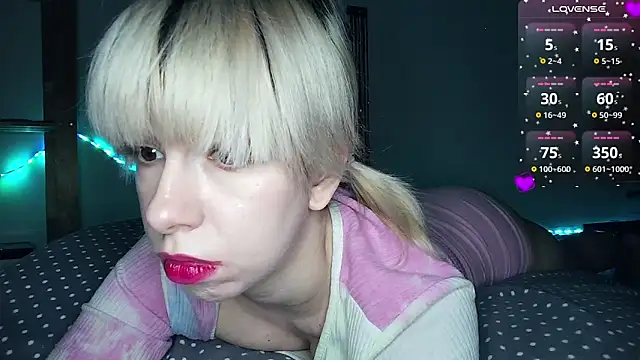 Snapshot of cruellagoth666 chatting on 12.11.24 cruellagoth666 online show from 12.11.24