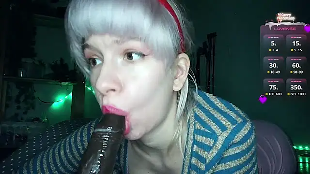 Snapshot of cruellagoth666 chatting on 12.23.24 cruellagoth666 online show from 12.23.24