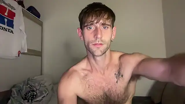 Snapshot of lukegunn chatting on 02.26.25 lukegunn online show from 02.26.25