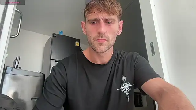 Snapshot of lukegunn chatting on 03.15.25 lukegunn online show from 03.15.25