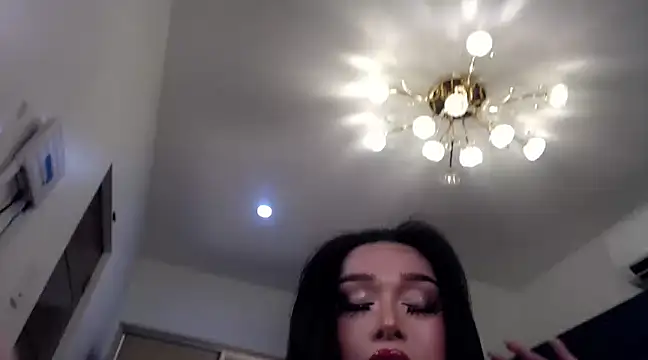 Snapshot of KeenMazikeen69 chatting on 03.14.25 KeenMazikeen69 online show from 03.14.25