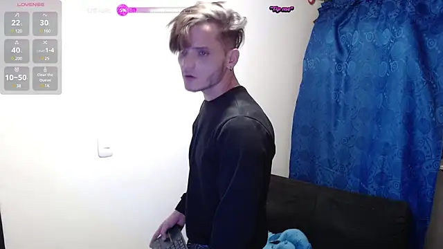 Snapshot of ramseesh chatting on 12.10.24 ramseesh online show from 12.10.24