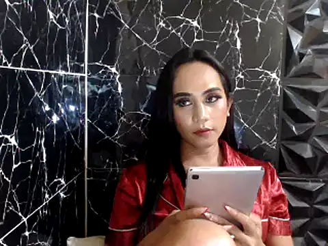 Snapshot of MissKeanna chatting on 01.07.25 MissKeanna online show from 01.07.25