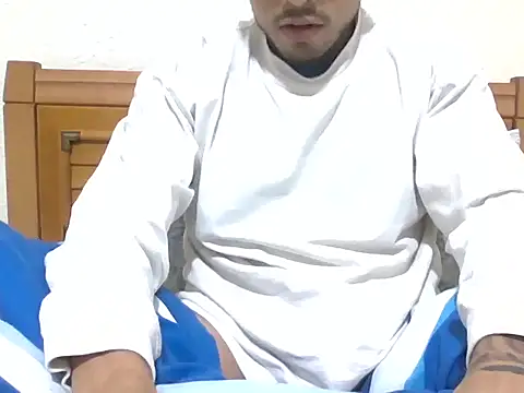 Snapshot of jfpc1999 chatting on 11.12.25 jfpc1999 online show from 11.12.25