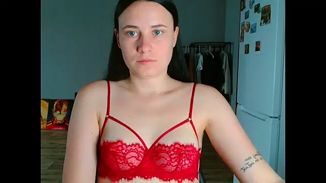 Snapshot of VikiKelt chatting on 09.12.25 VikiKelt online show from 09.12.25