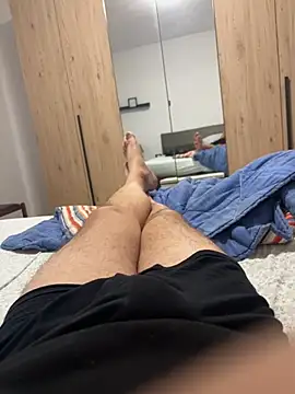 Snapshot of alex21017 chatting on 12.13.24 alex21017 online show from 12.13.24