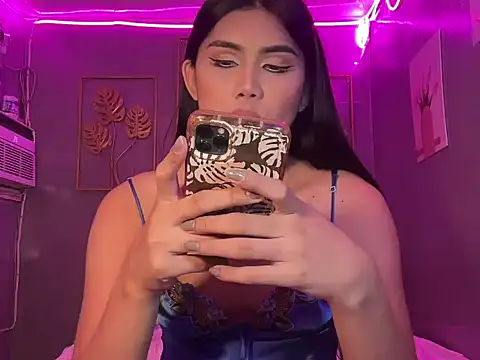 Snapshot of Delicate_Savannah chatting on 09.23.25 Delicate Savannah online show from 09.23.25