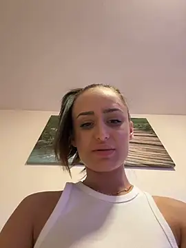 Snapshot of Zeyna1 chatting on 03.14.25 Zeyna1 online show from 03.14.25