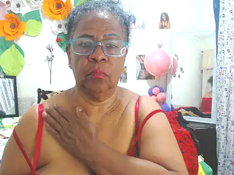 Snapshot of Yayis-hot-sexyw chatting on 11.02.25 Yayis-hot-sexyw online show from 11.02.25